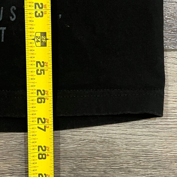 Shaka Wear Kobe Bryant “Legends Live Forever” Tee Black Mamba Snake Rings Small - Picture 7 of 7